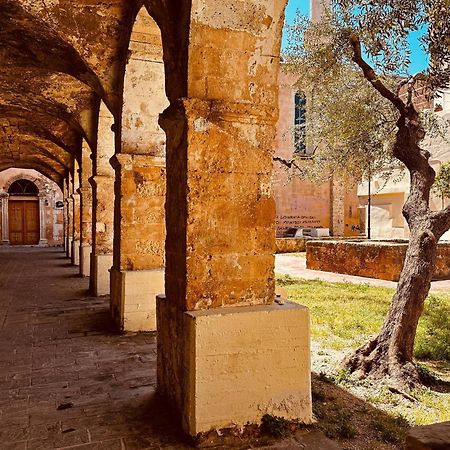 Roussos Place - Next To Splantzia Square - 2Bd 2Ba La Canea Exterior foto